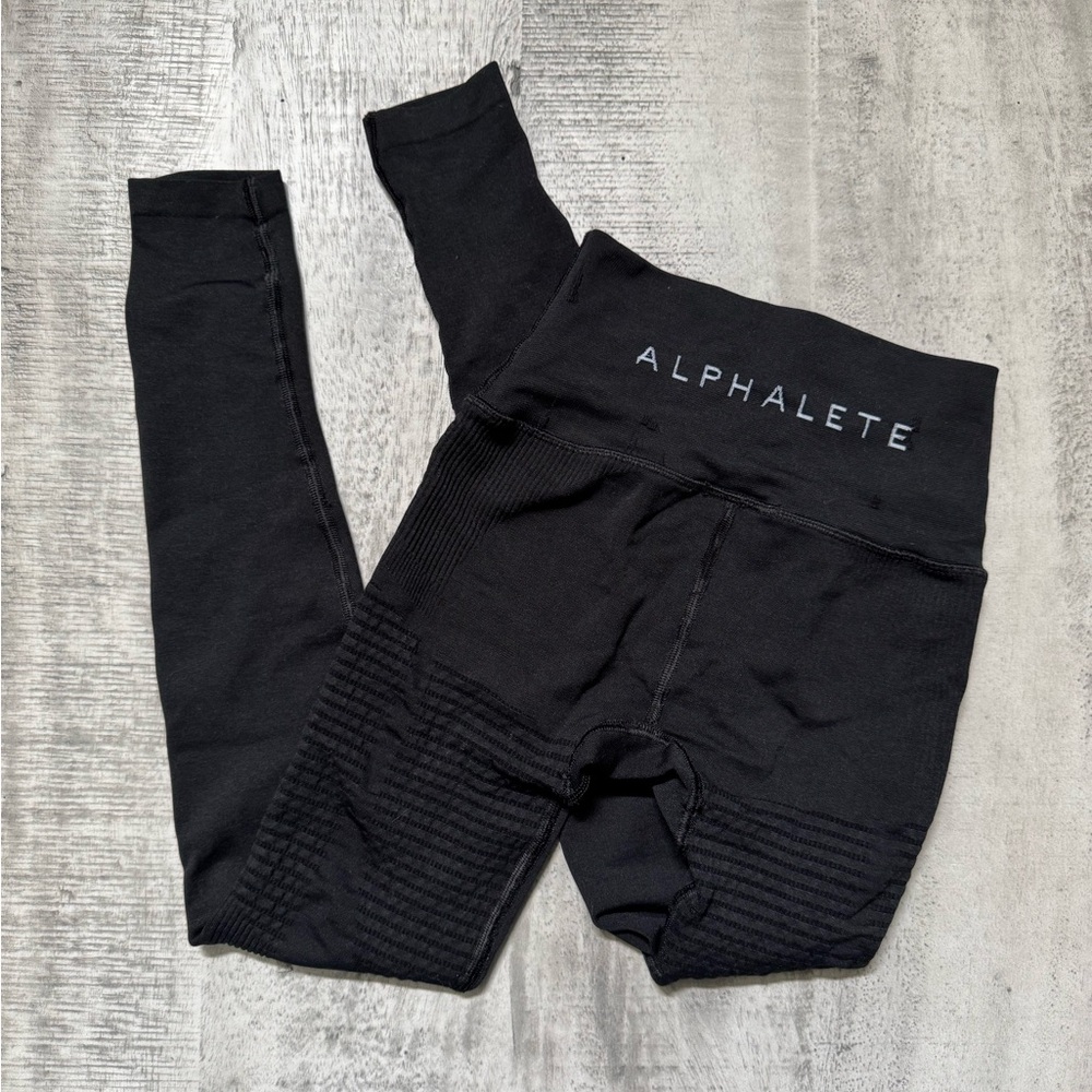 Alphalete leggings
